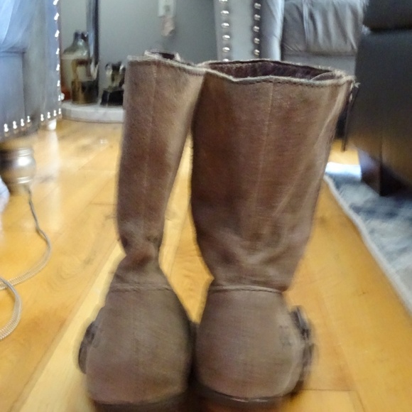 BORN HEELED BOOTS - Picture 4 of 4